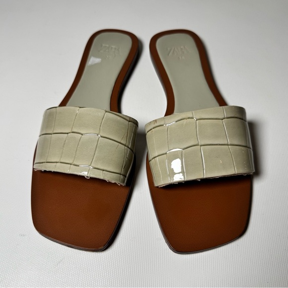 Zara Faux Croc Slides - sz 38 - Picture 1 of 6